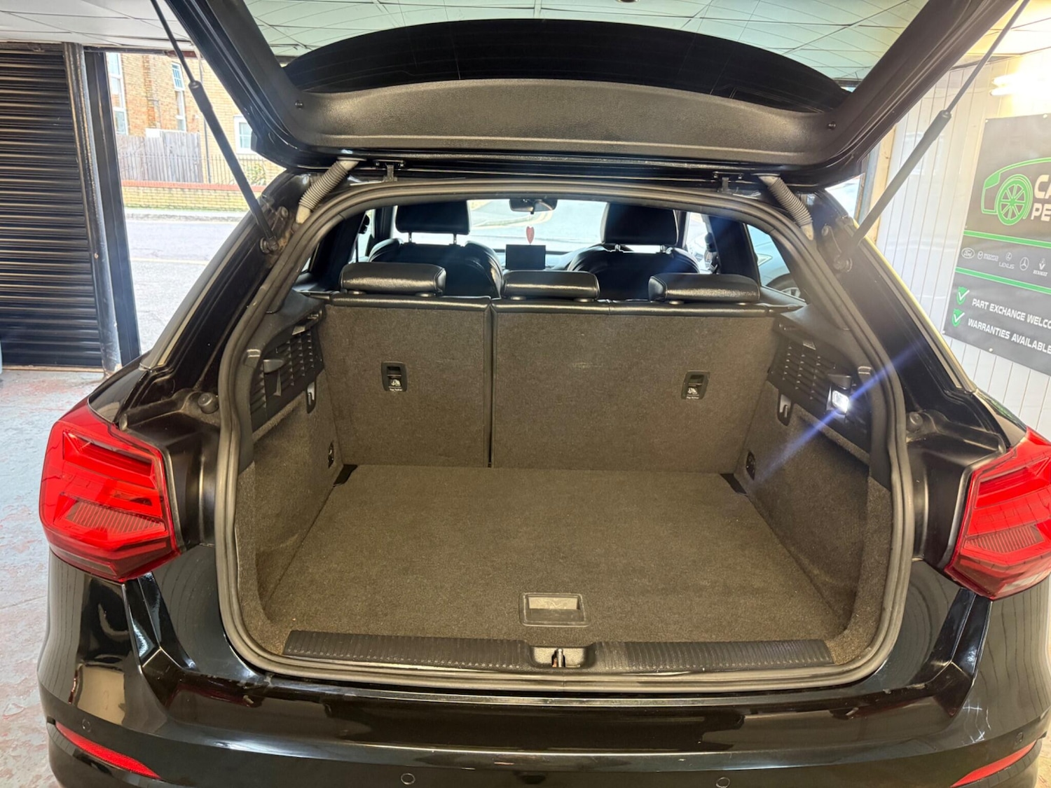 Used Audi Q2 2018 for sale - 77279422: Photo 17