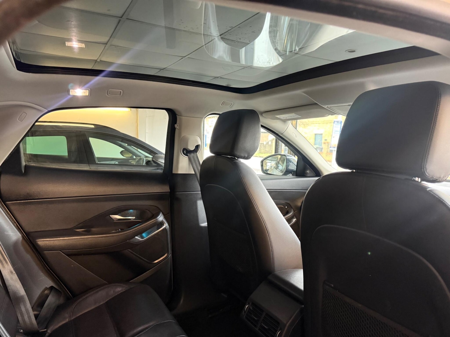 Used Jaguar E-Pace 2019 for sale - 77611850: Photo 13