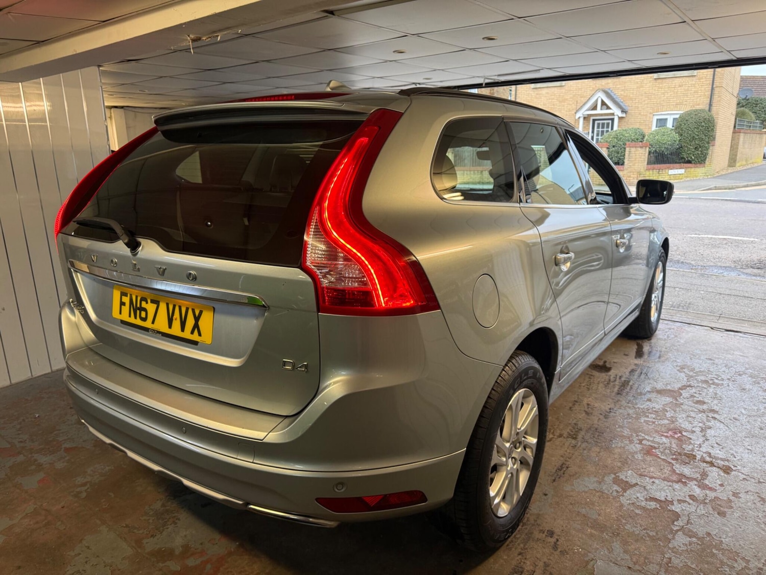 Used Volvo XC60 2017 for sale - 77646917: Photo 7
