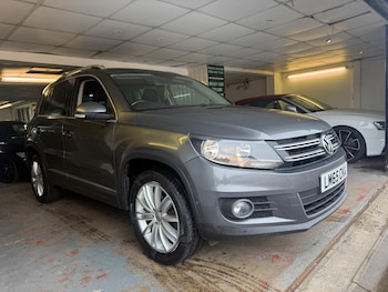 Used Volkswagen Tiguan 2015 for sale - 75720892: Photo