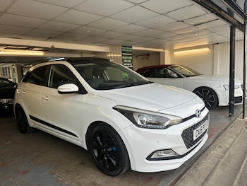 Used Hyundai i20 2015 for sale - 75669204: Photo