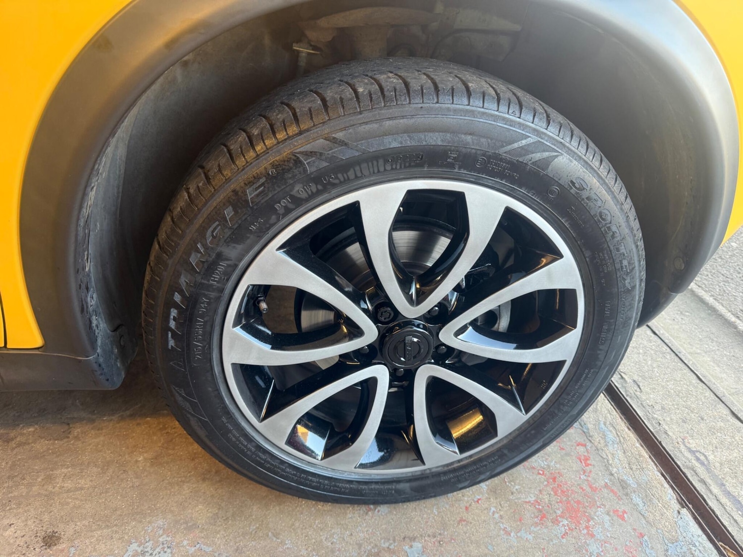 Used Nissan Juke 2016 for sale - 76485713: Photo 17