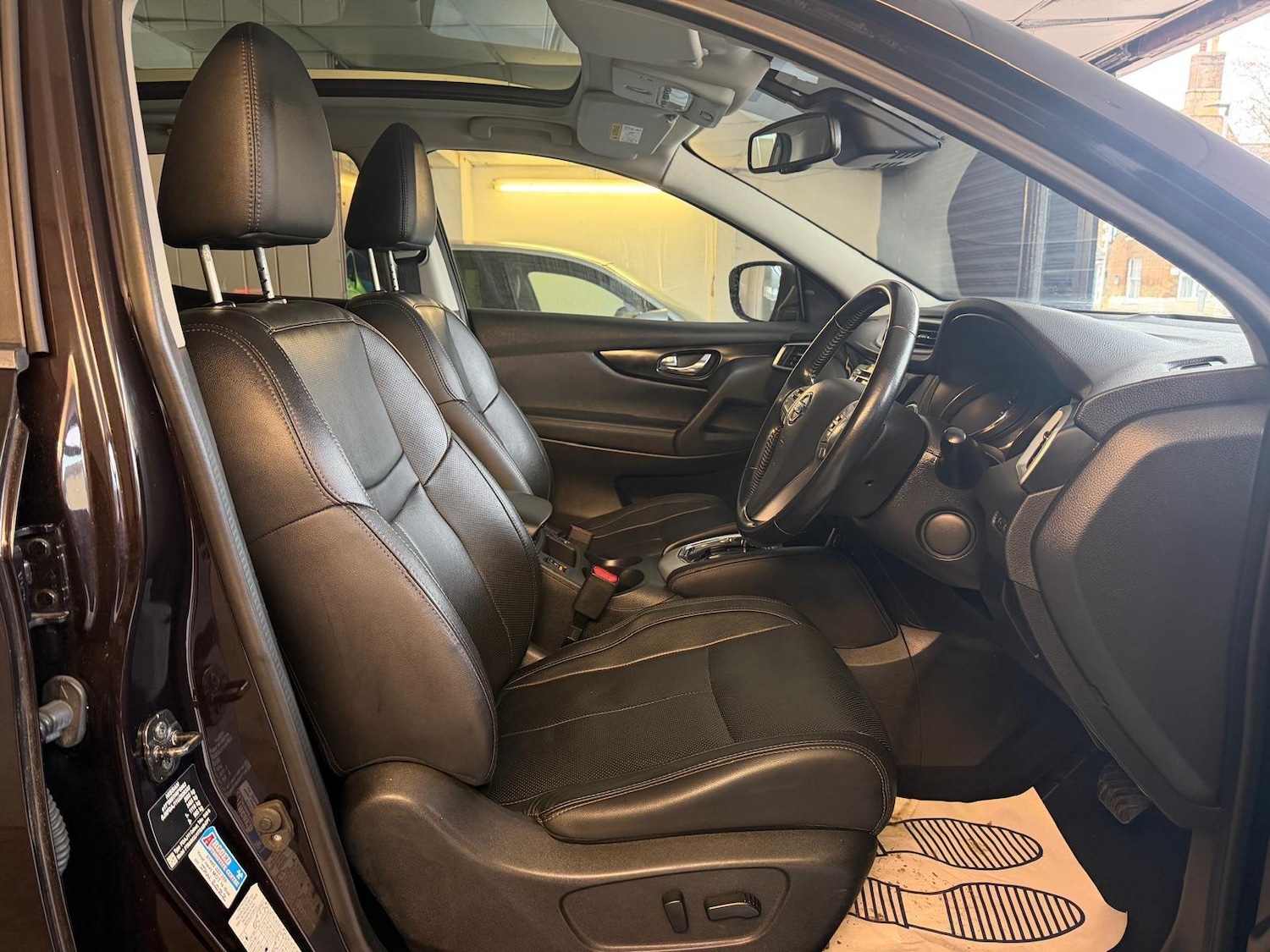 Used Nissan Qashqai 2017 for sale - 77958479: Photo 10