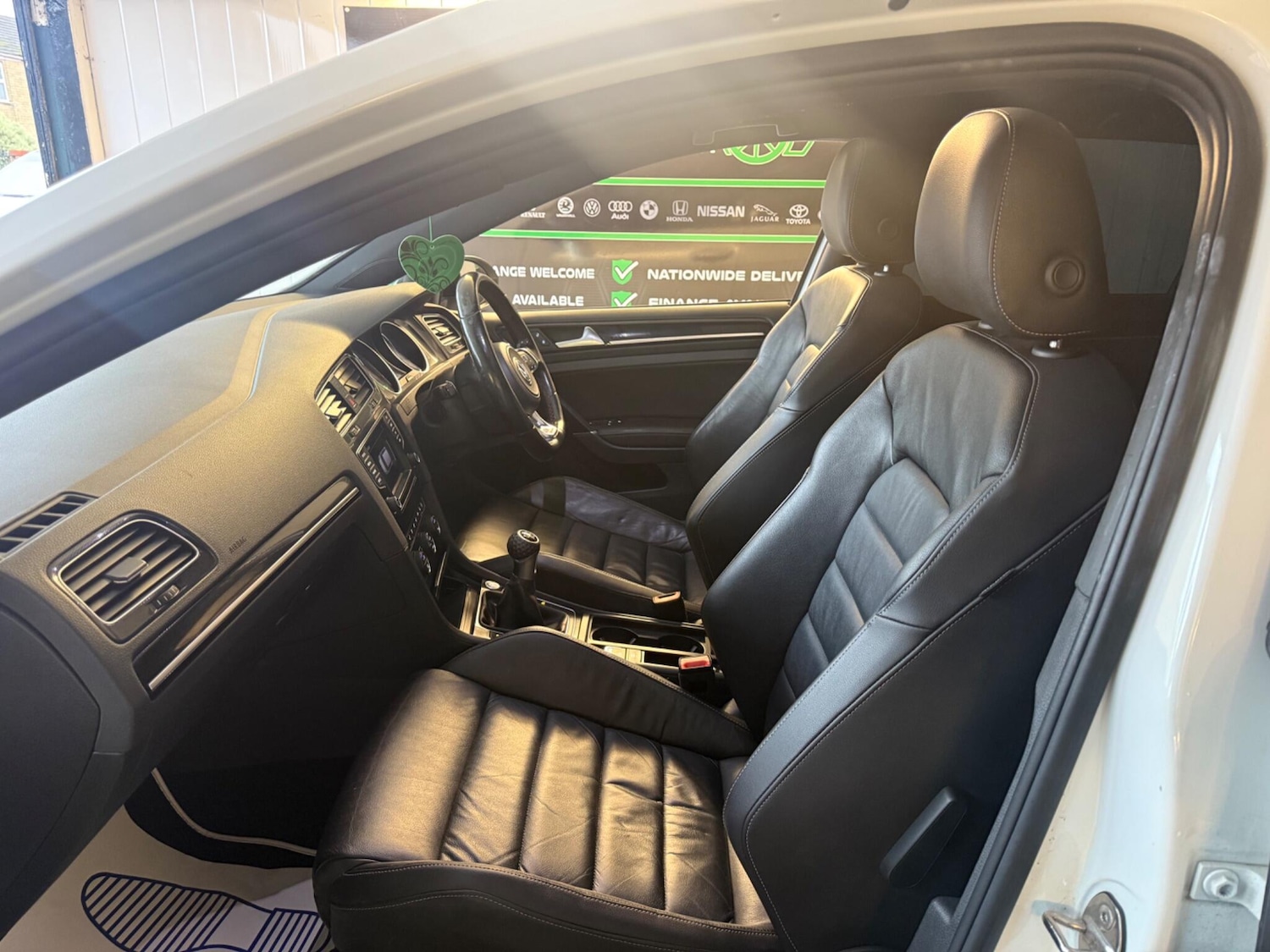 Used Volkswagen Golf 2016 for sale - 76522147: Photo 18