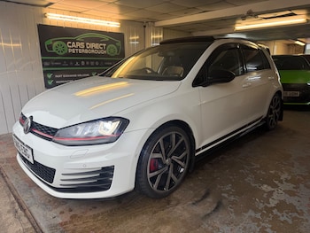 Used Volkswagen Golf 2016 for sale - 76522147: Photo