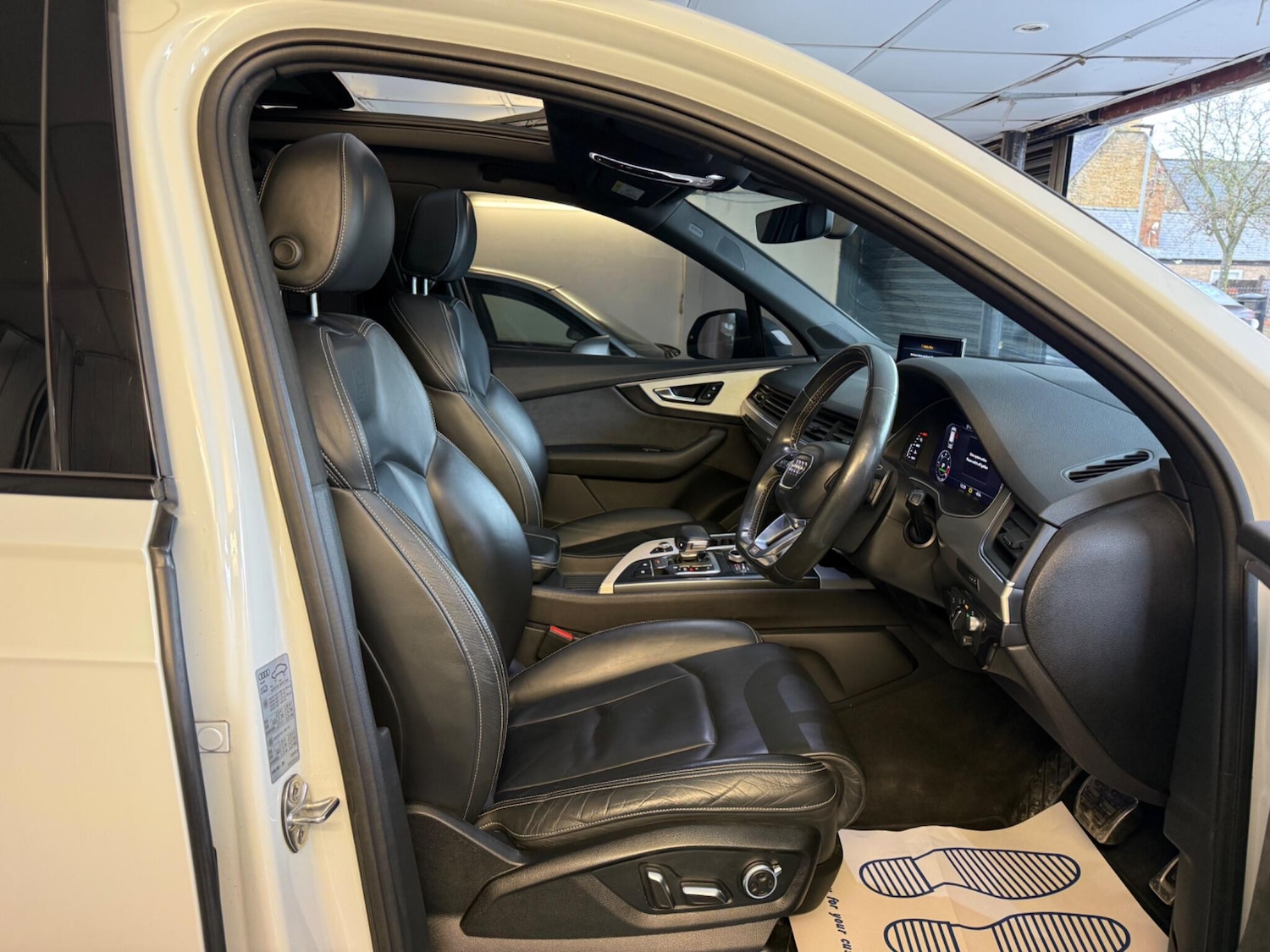 Used Audi SQ7 2017 for sale - 77278569: Photo 11