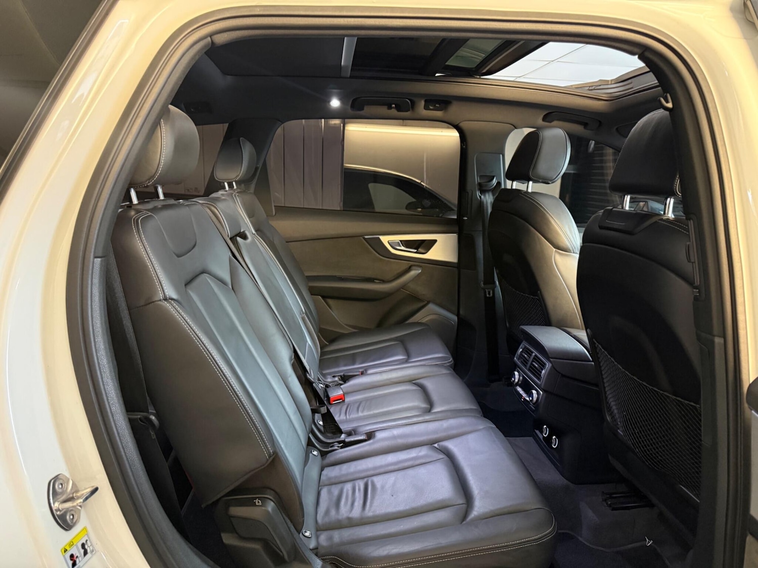 Used Audi SQ7 2017 for sale - 77278569: Photo 12