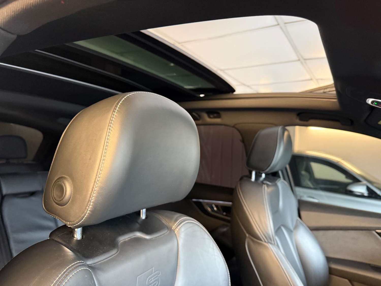 Used Audi SQ7 2017 for sale - 77278569: Photo 16