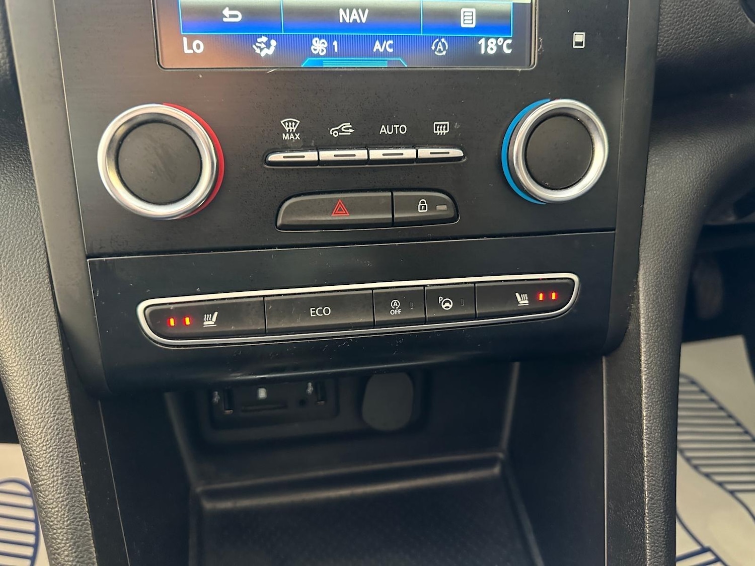 Used Renault Megane 2018 for sale - 76108405: Photo 14