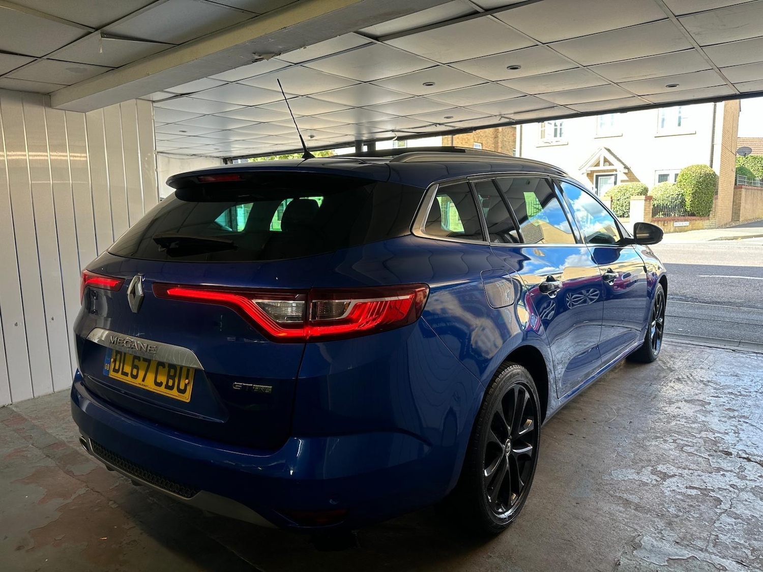 Used Renault Megane 2018 for sale - 76108405: Photo 6