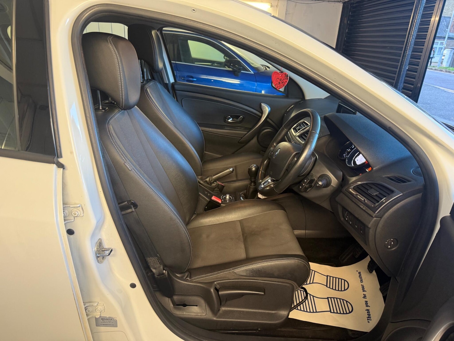 Used Renault Megane 2015 for sale - 76996297: Photo 9