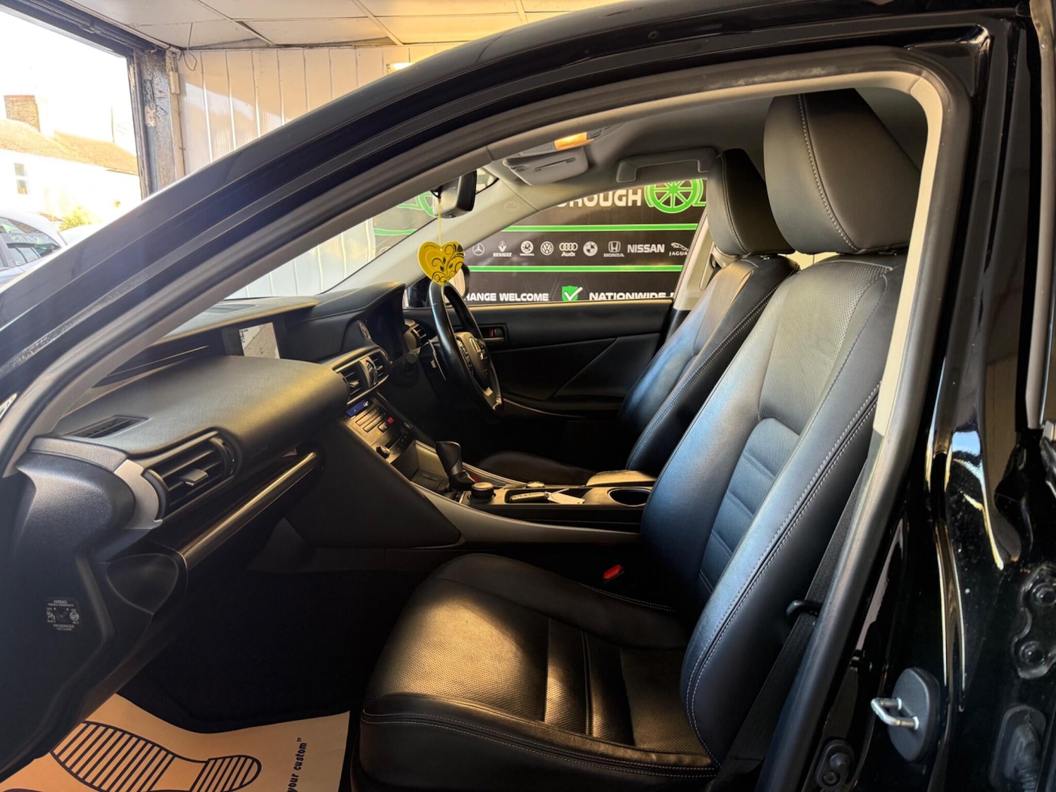 Used Lexus IS 2018 for sale - 77658154: Photo 14