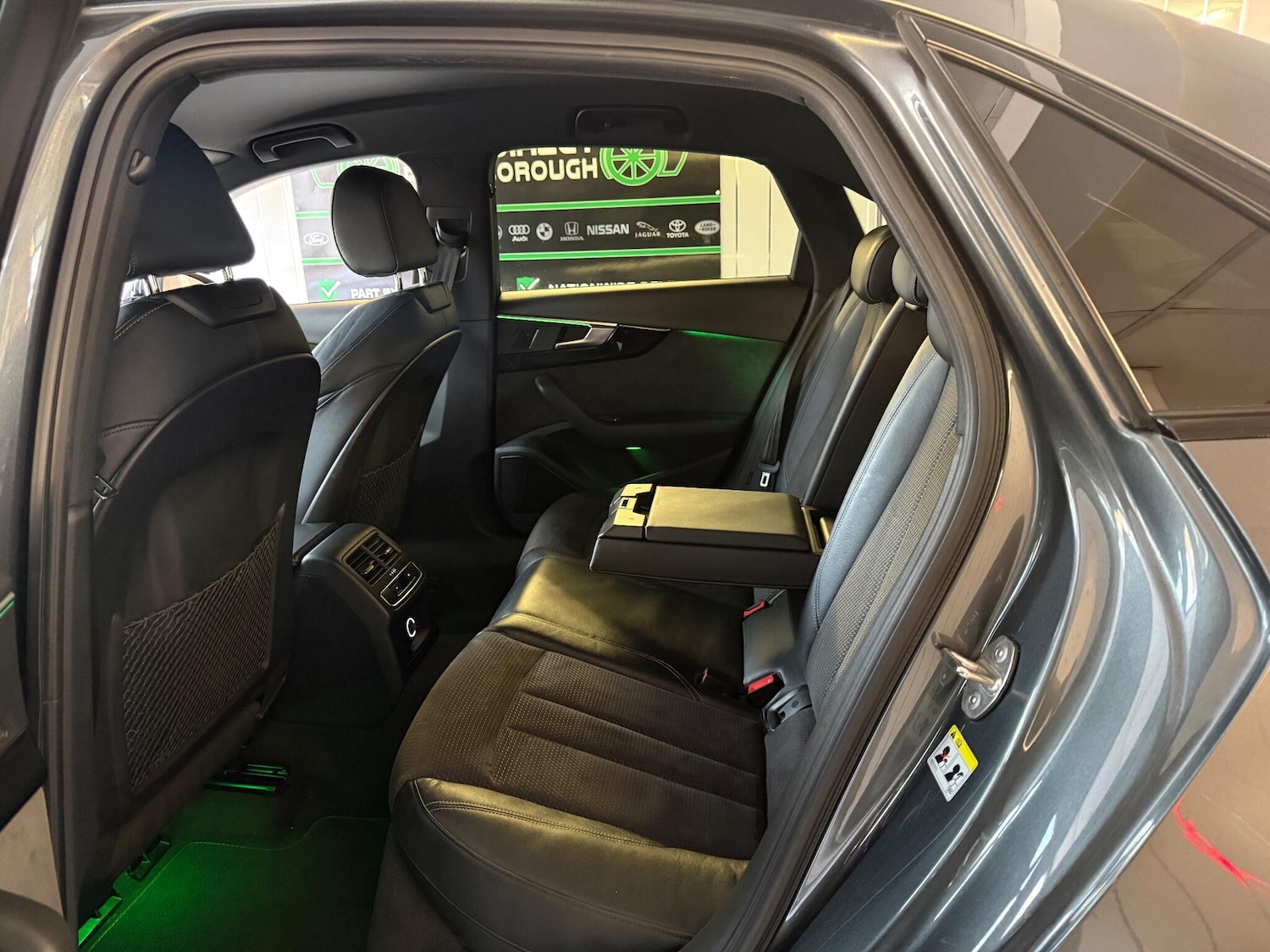 Used Audi A4 2018 for sale - 77040704: Photo 15