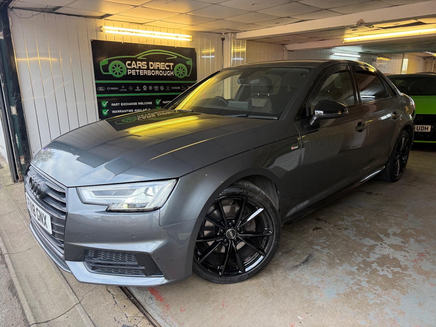 Used Audi A4 2018 for sale - 77040704: Photo 2
