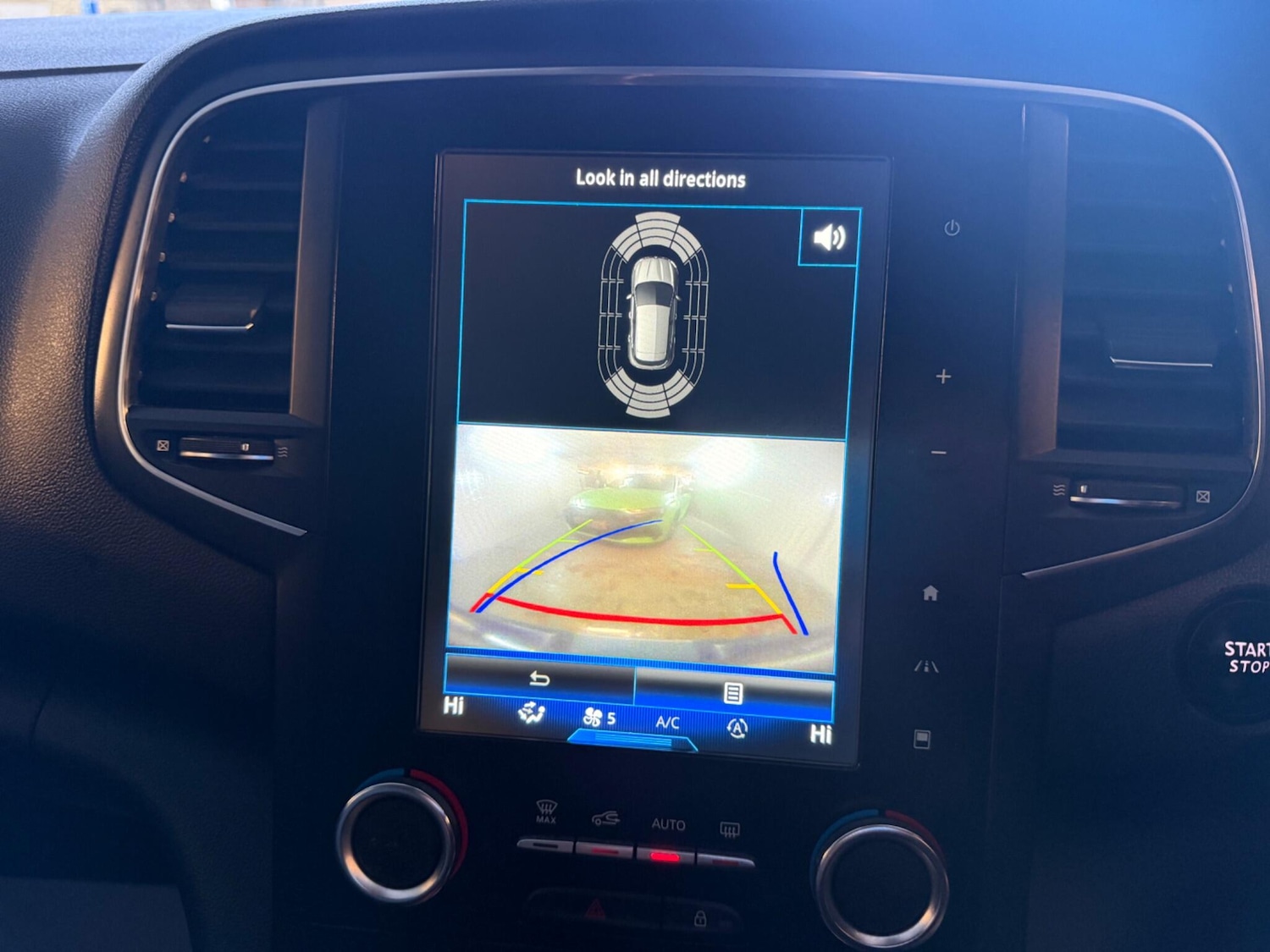 Used Renault Megane 2017 for sale - 77425565: Photo 12