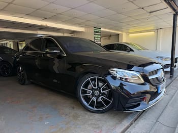 Used Mercedes-Benz C Class 2018 for sale - 79832127: Photo
