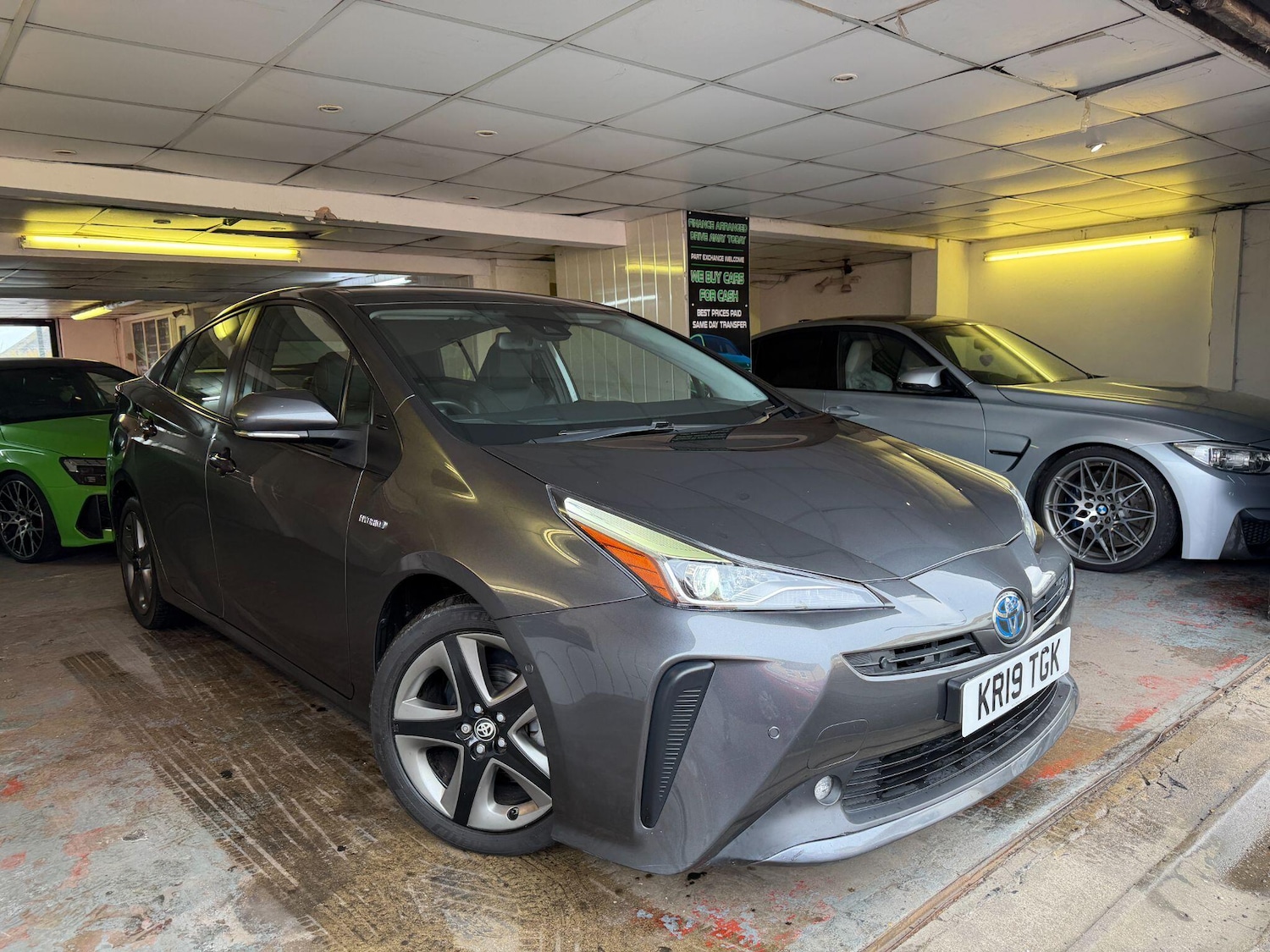 Used Toyota Prius 2019 for sale - 77120217: Photo 1
