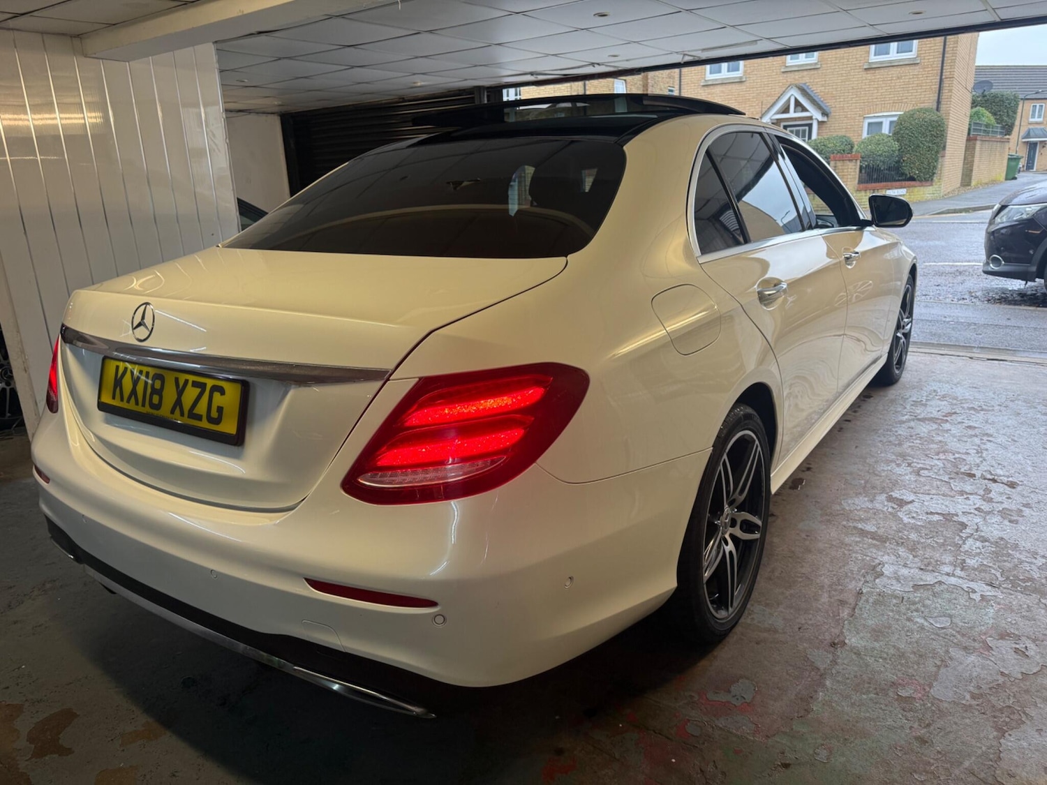 Used Mercedes-Benz E Class 2018 for sale - 76802351: Photo 7