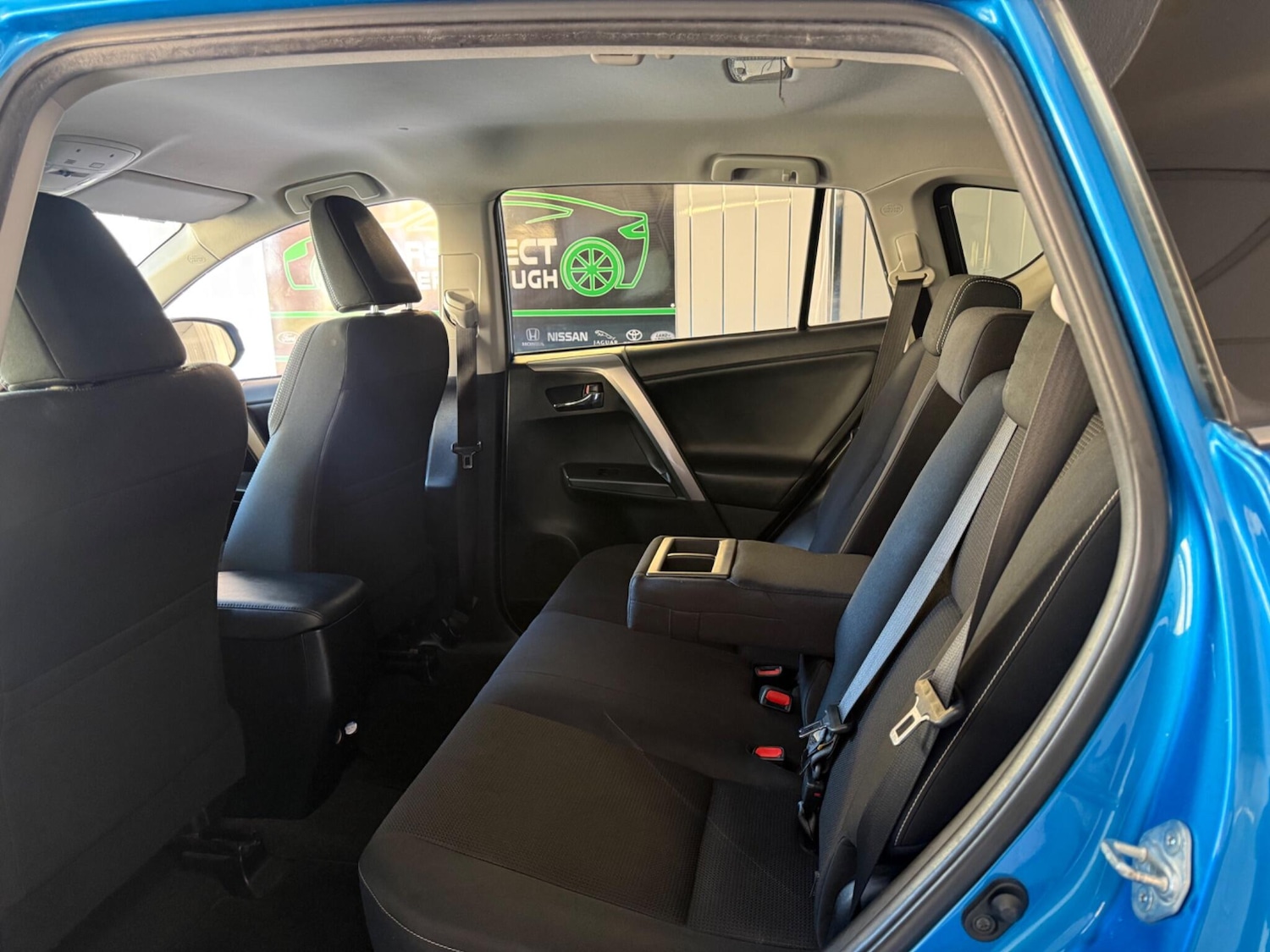 Used Toyota RAV4 for sale - 77926018: Photo 15