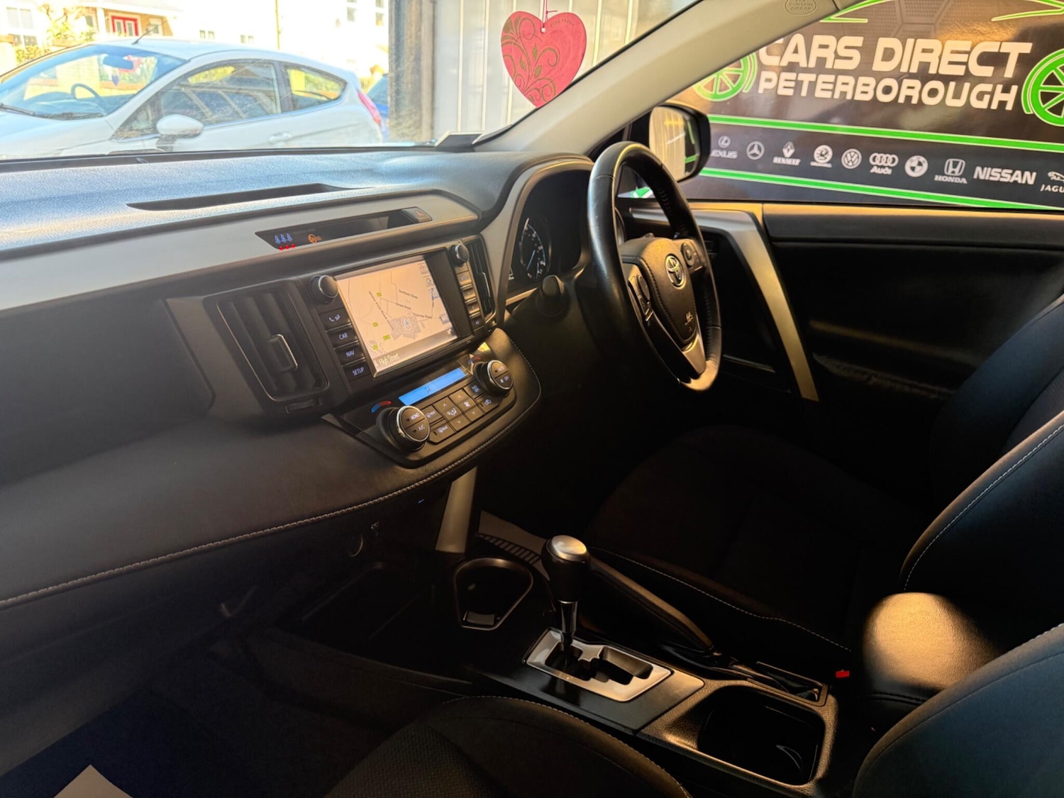 Used Toyota RAV4 for sale - 77926018: Photo 17