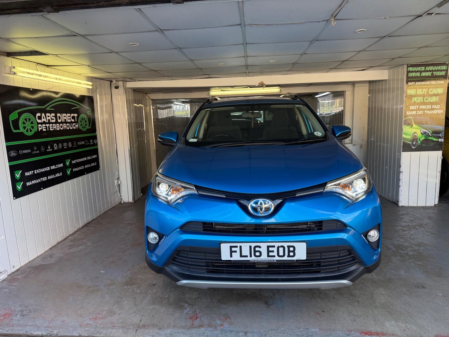 Used Toyota RAV4 for sale - 77926018: Photo 5