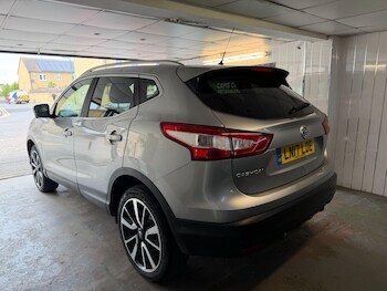 Used Nissan Qashqai 2017 for sale - 78866541: Photo