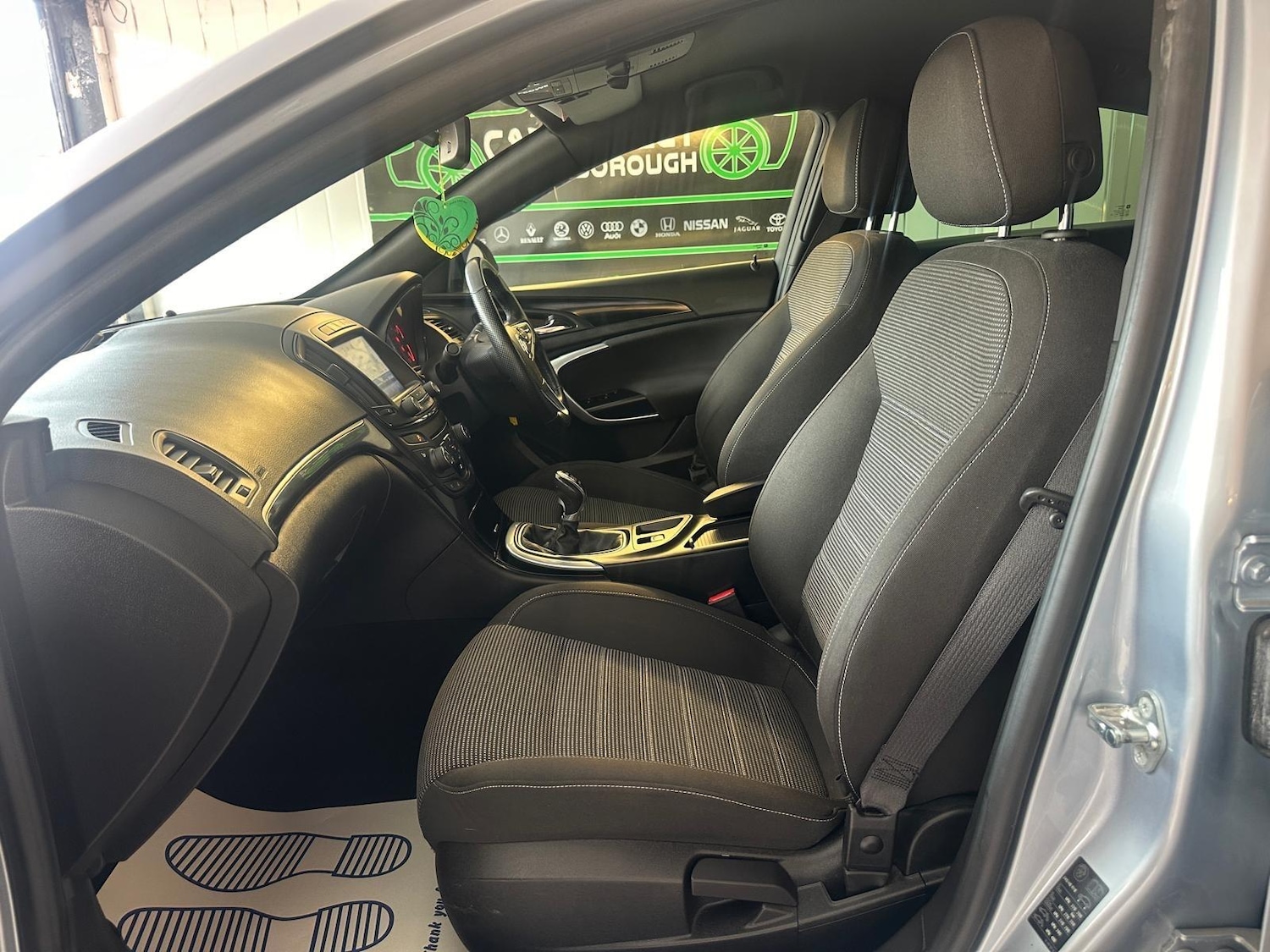 Used Vauxhall Insignia 2017 for sale - 76989239: Photo 13