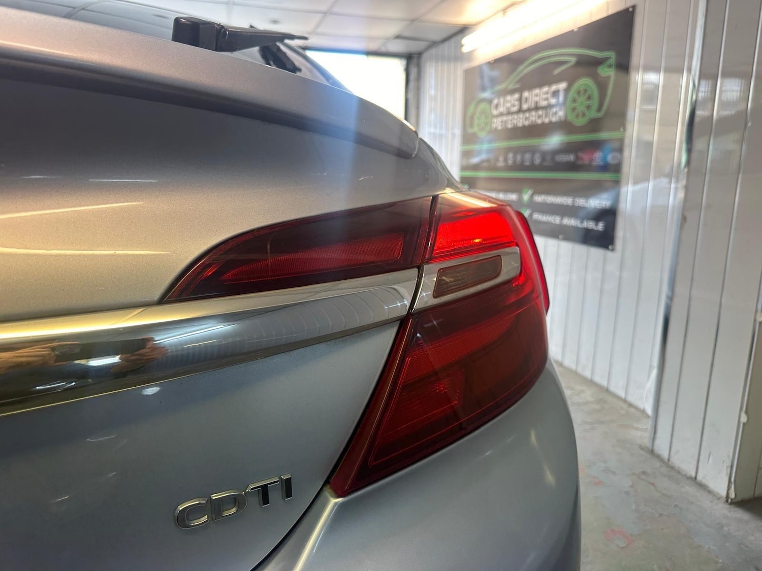 Used Vauxhall Insignia 2017 for sale - 76989239: Photo 9