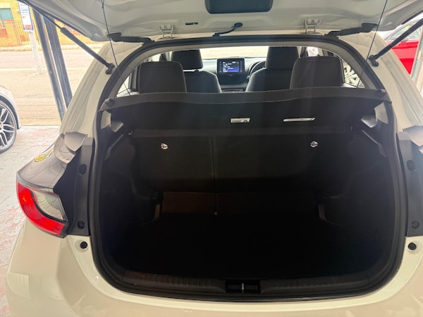 Used Toyota Yaris 2022 for sale - 76283261: Photo 16