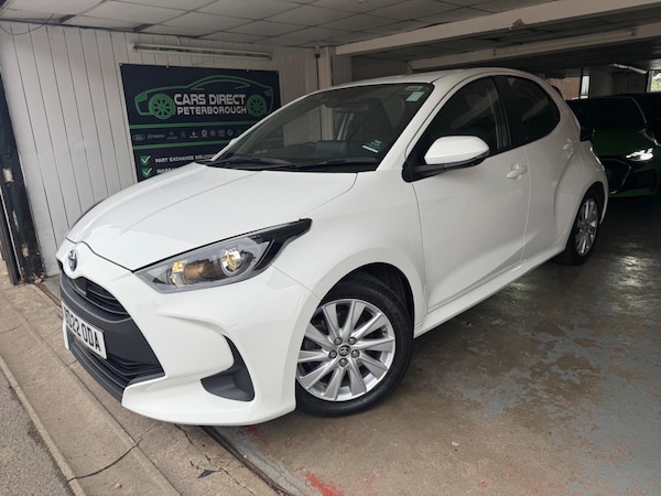 Used Toyota Yaris 2022 for sale - 76283261: Photo 2