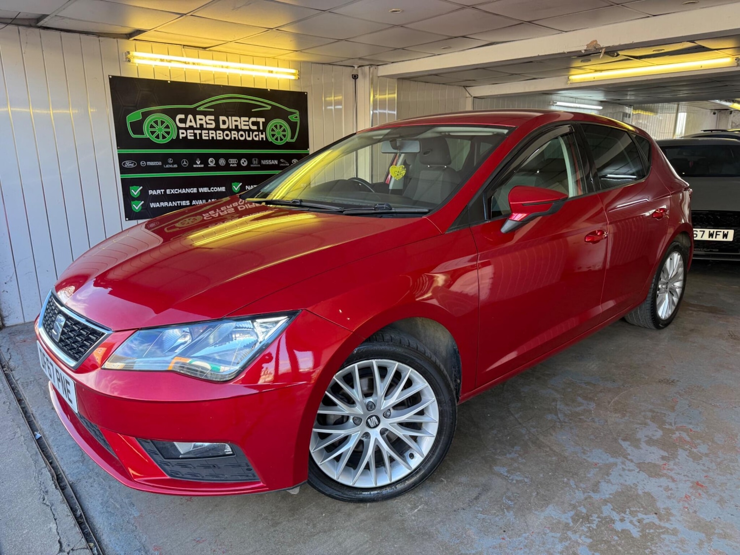 Used SEAT Leon 2018 for sale - 77939878: Photo 2