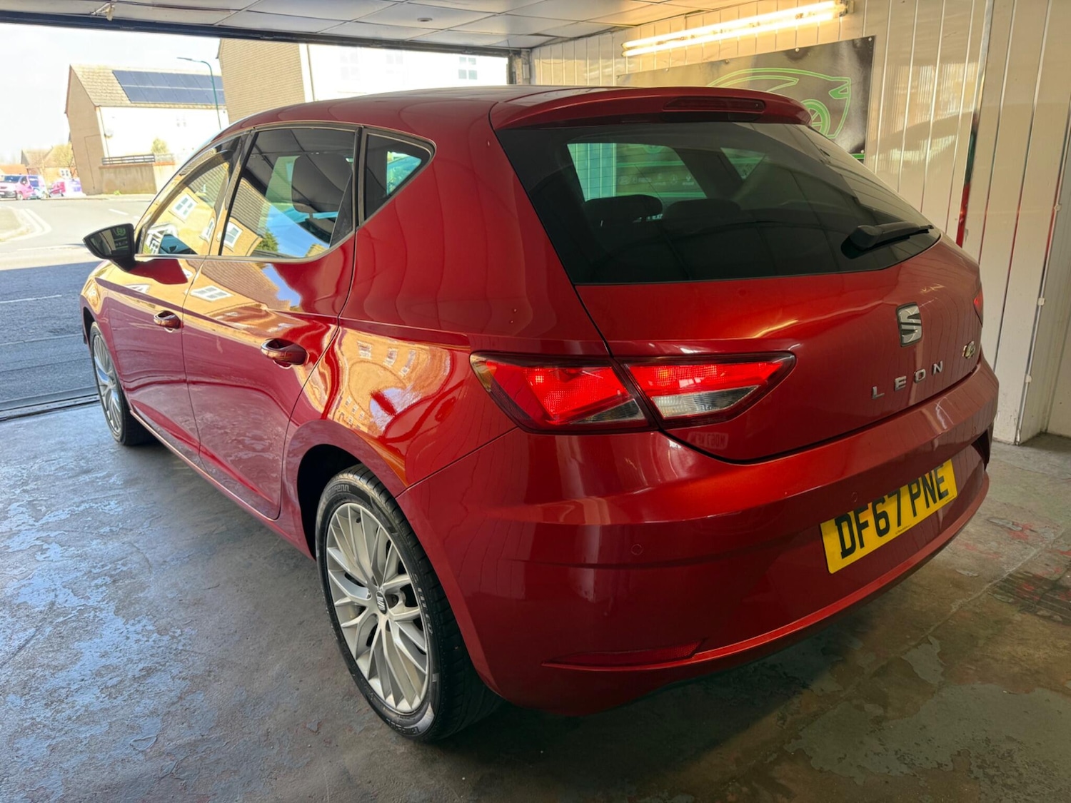 Used SEAT Leon 2018 for sale - 77939878: Photo 5