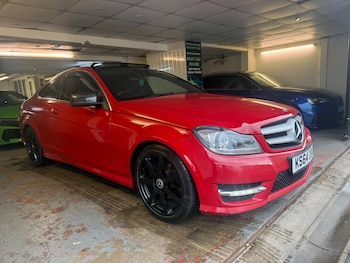 Used Mercedes-Benz C Class 2015 for sale - 76995748: Photo