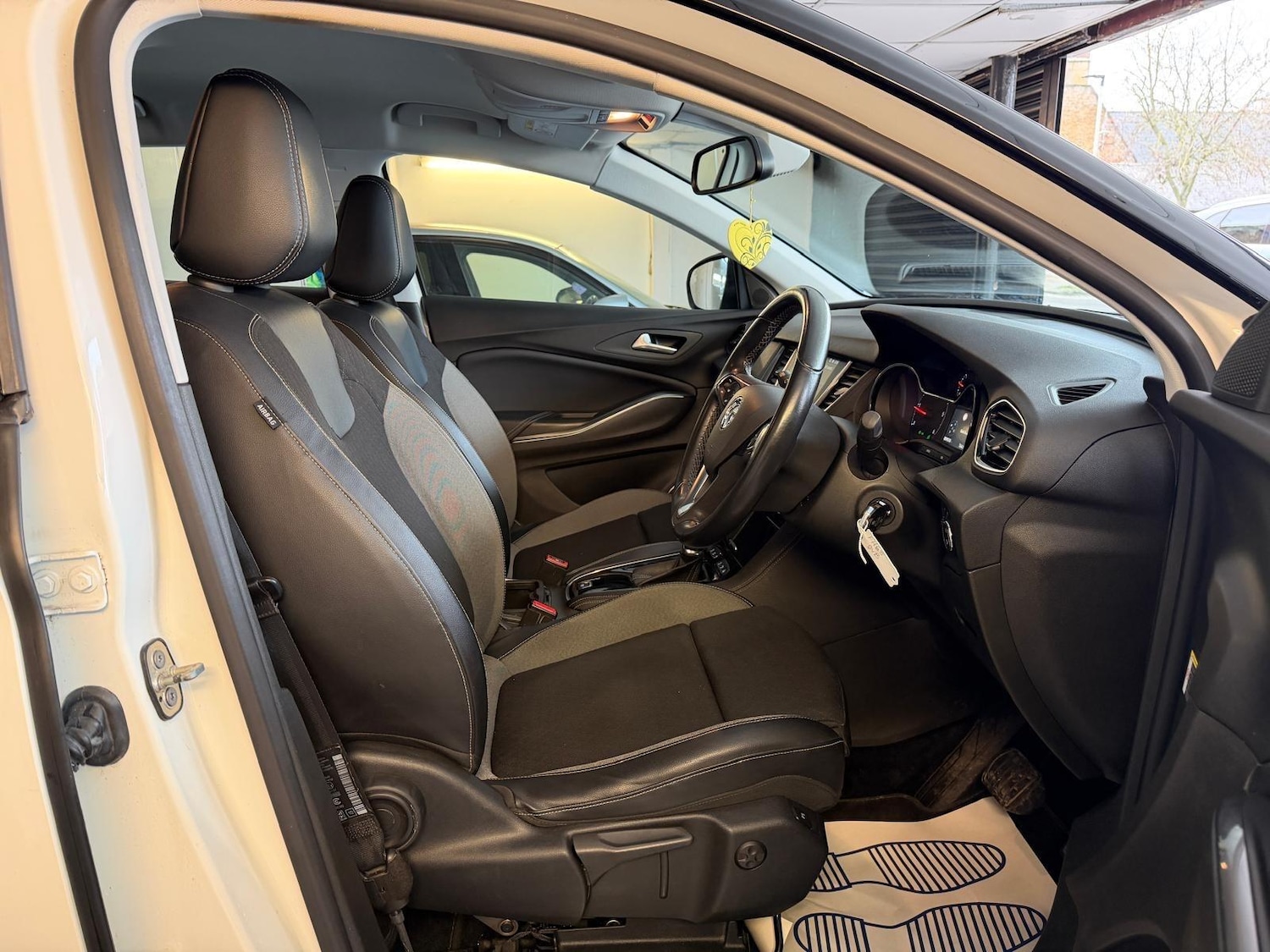 Used Vauxhall Grandland X 2019 for sale - 77658768: Photo 9