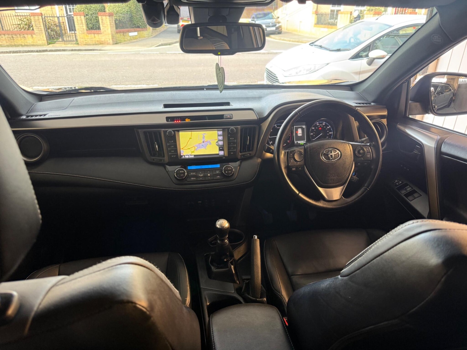 Used Toyota RAV4 for sale - 77808888: Photo 12