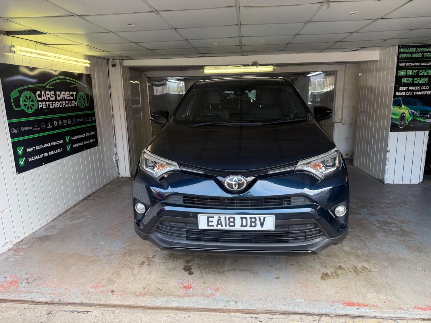 Used Toyota RAV4 for sale - 77808888: Photo 5