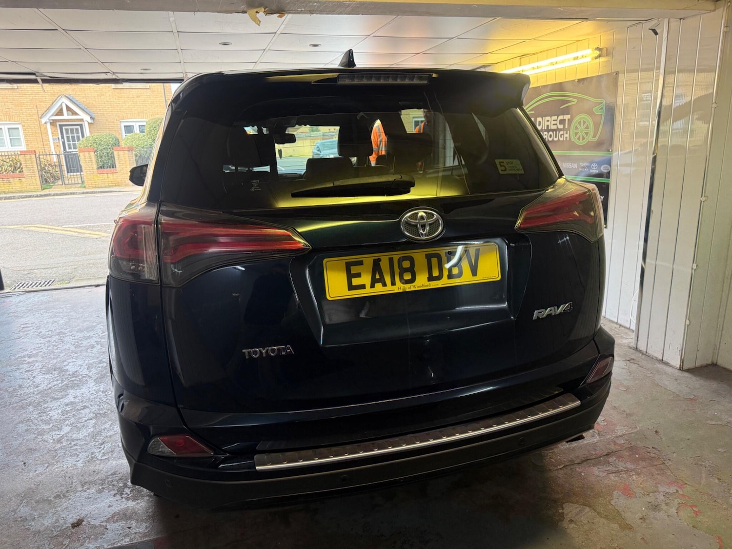 Used Toyota RAV4 for sale - 77808888: Photo 8