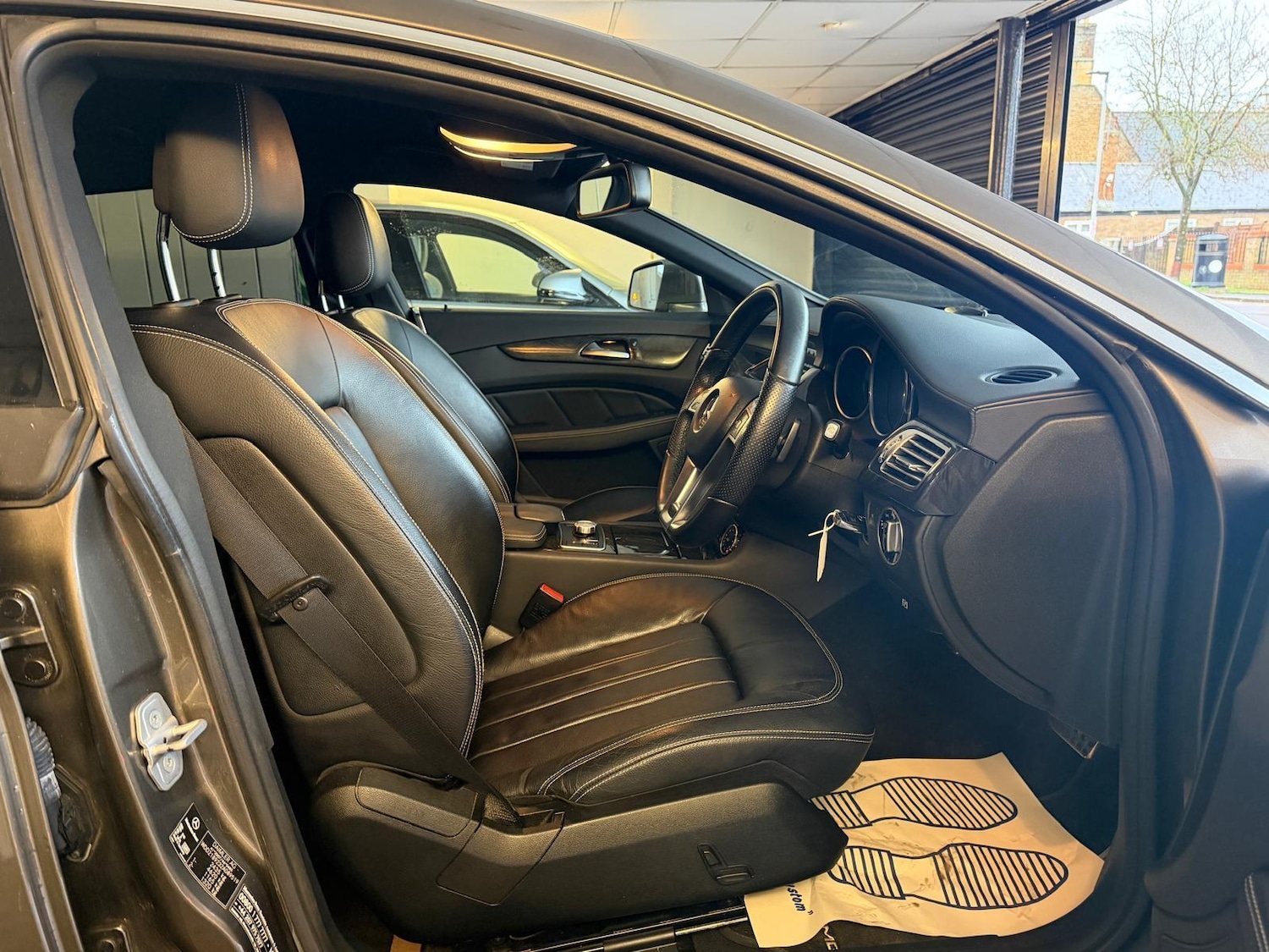 Used Mercedes-Benz CLS for sale - 77279713: Photo 10