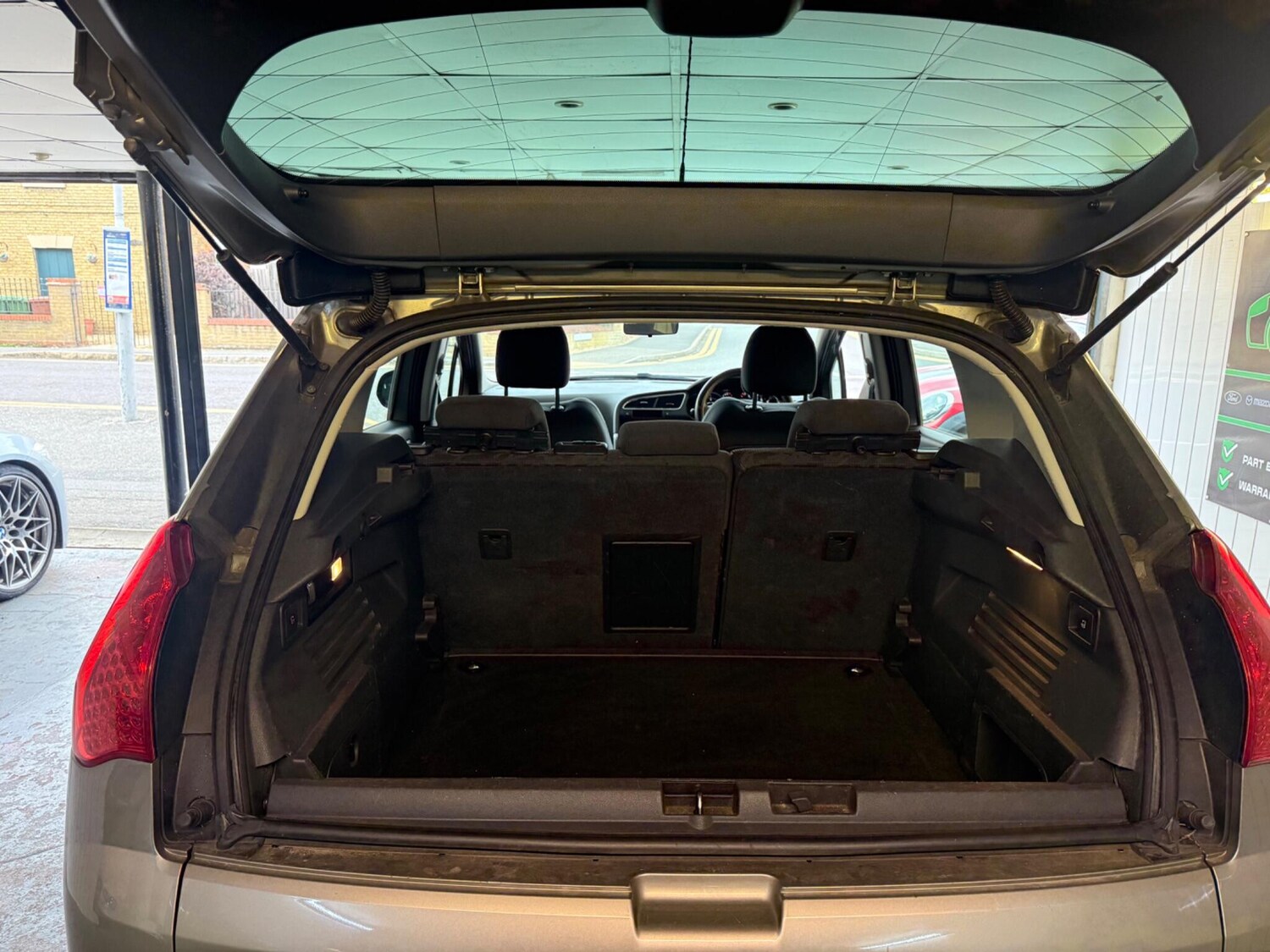 Used Peugeot 3008 2013 for sale - 76109275: Photo 15