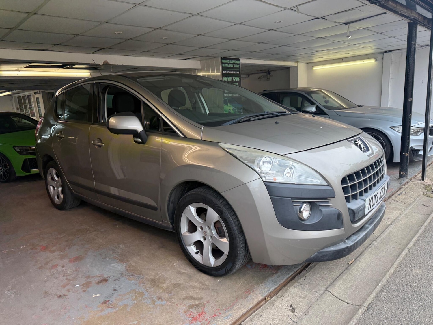 Used Peugeot 3008 2013 for sale - 76109275: Photo 3