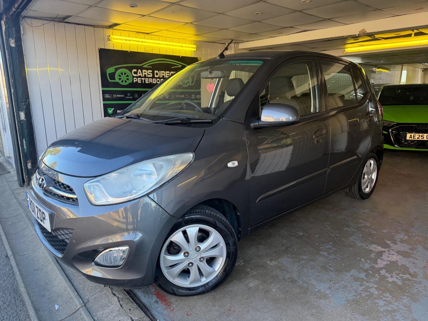 Used Hyundai i10 2011 for sale - 76189508: Photo 2