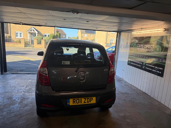 Used Hyundai i10 2011 for sale - 76189508: Photo 7