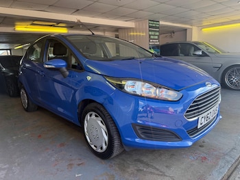 Used Ford Fiesta 2013 for sale - 77710409: Photo