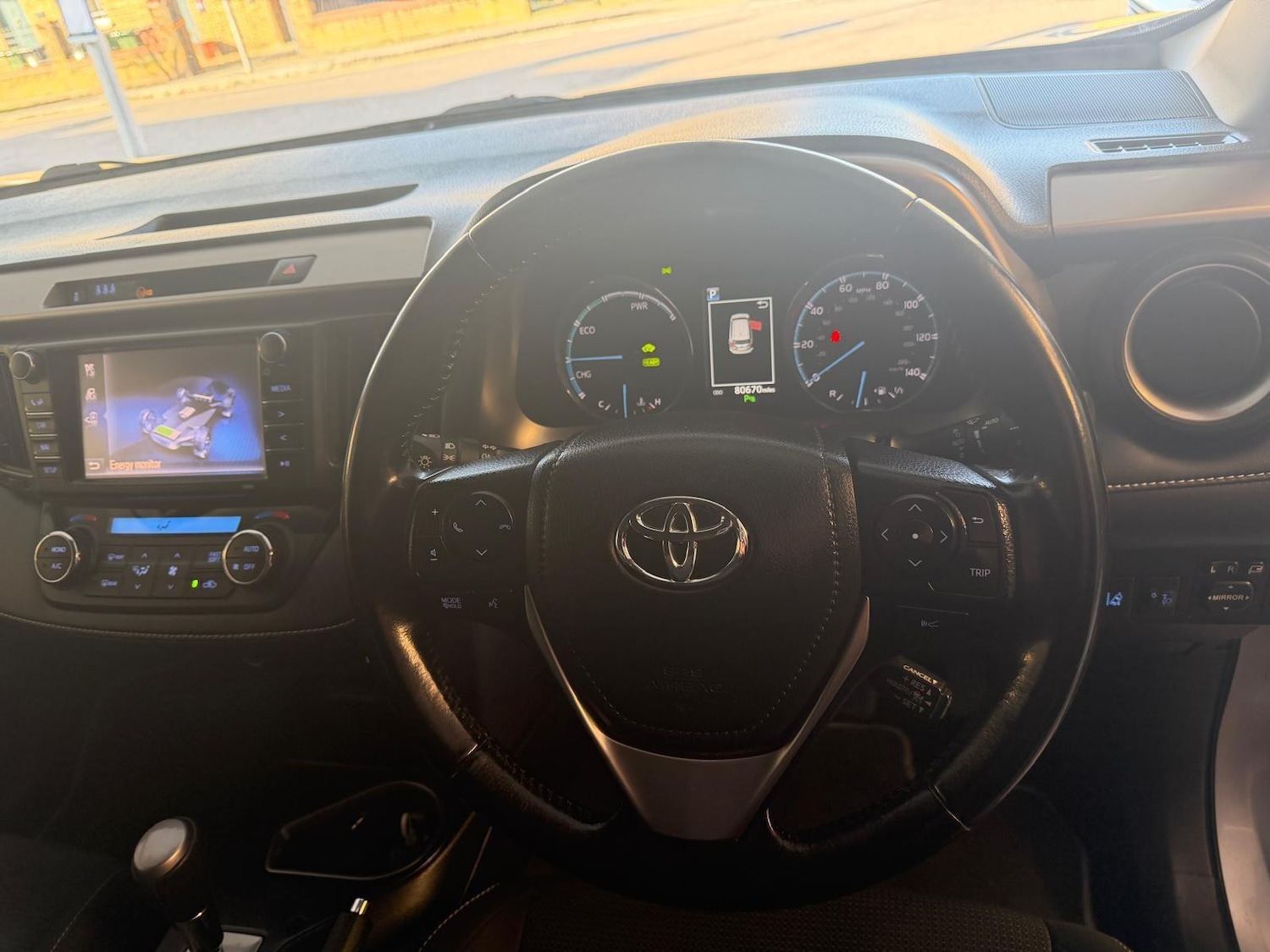 Used Toyota RAV4 2017 for sale - 77769099: Photo 16