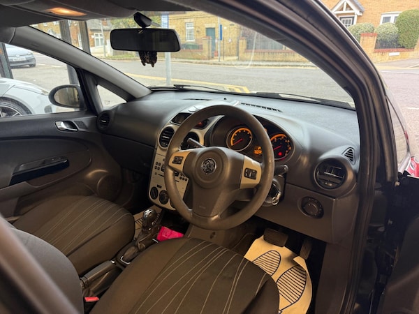 Used Vauxhall Corsa 2007 for sale - 76307878: Photo 11