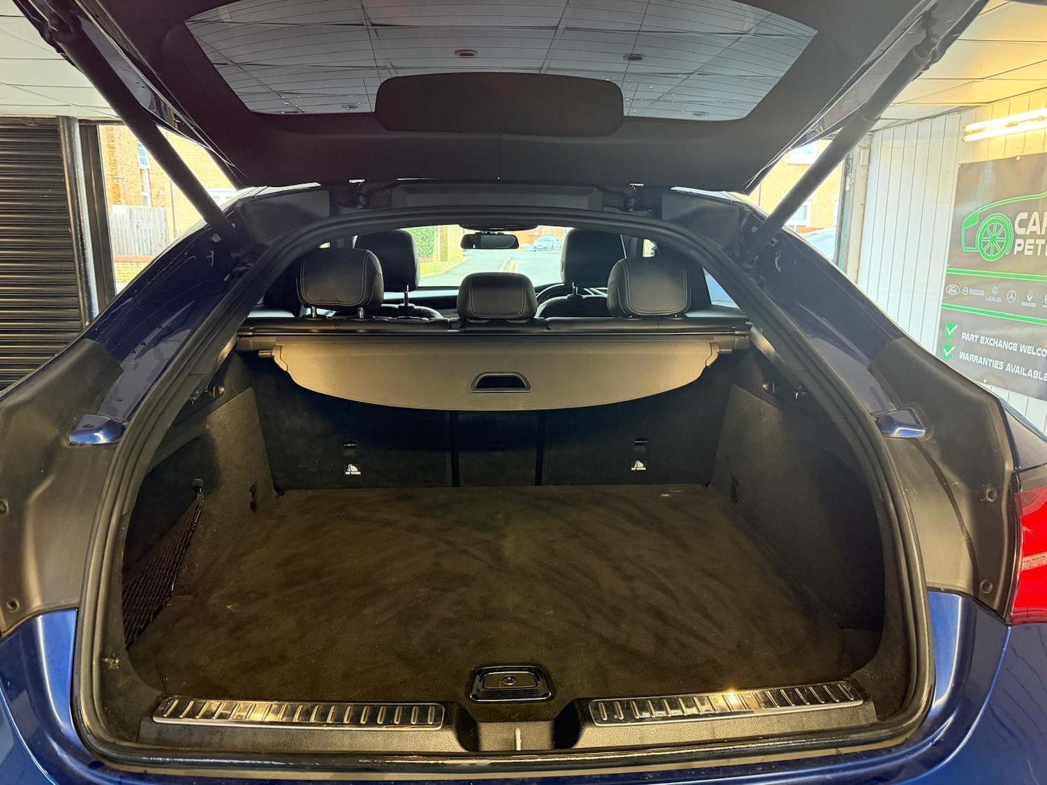 Used Mercedes-Benz GLC 2017 for sale - 77574827: Photo 18