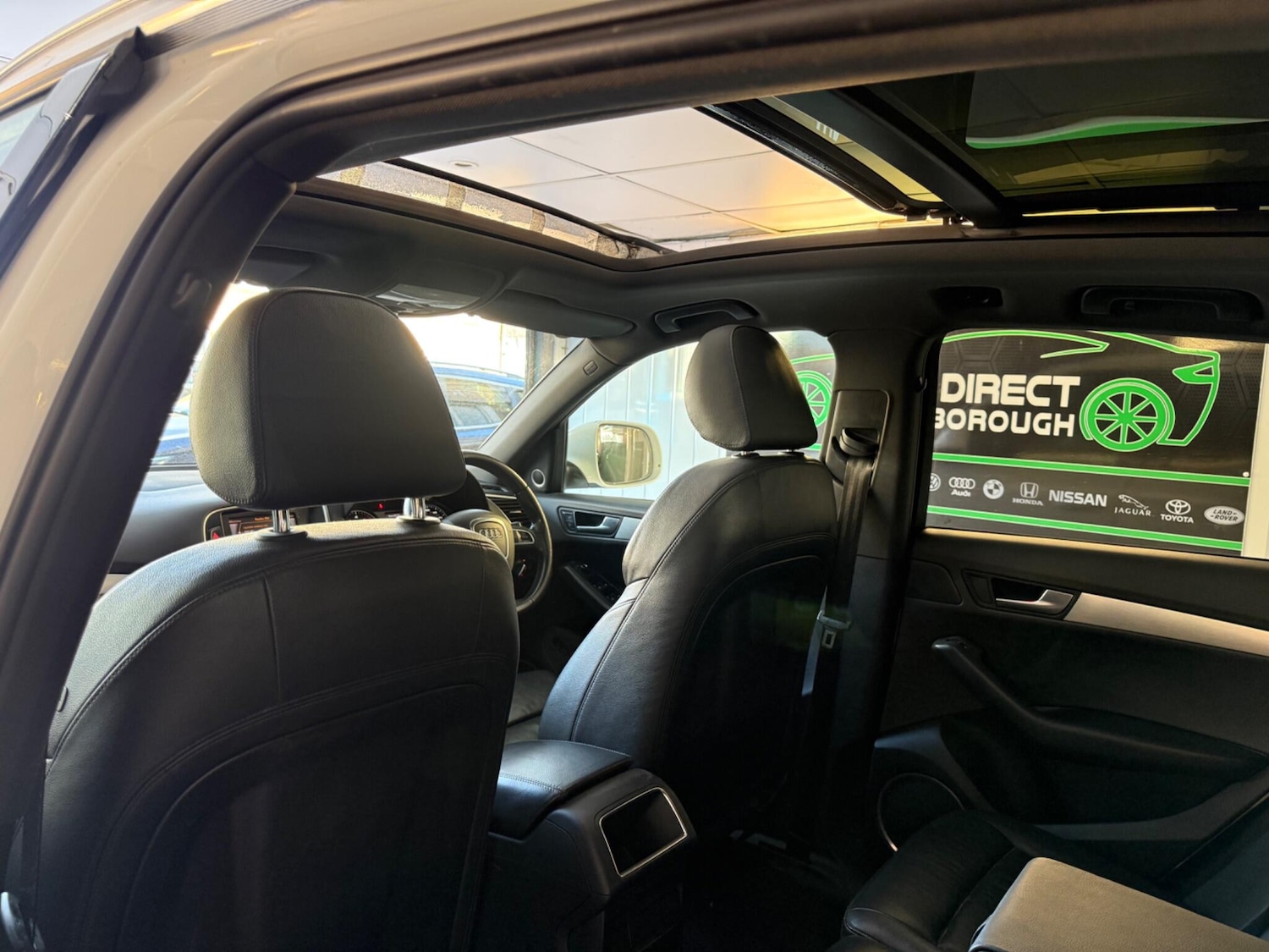 Used Audi Q5 2010 for sale - 76849977: Photo 14