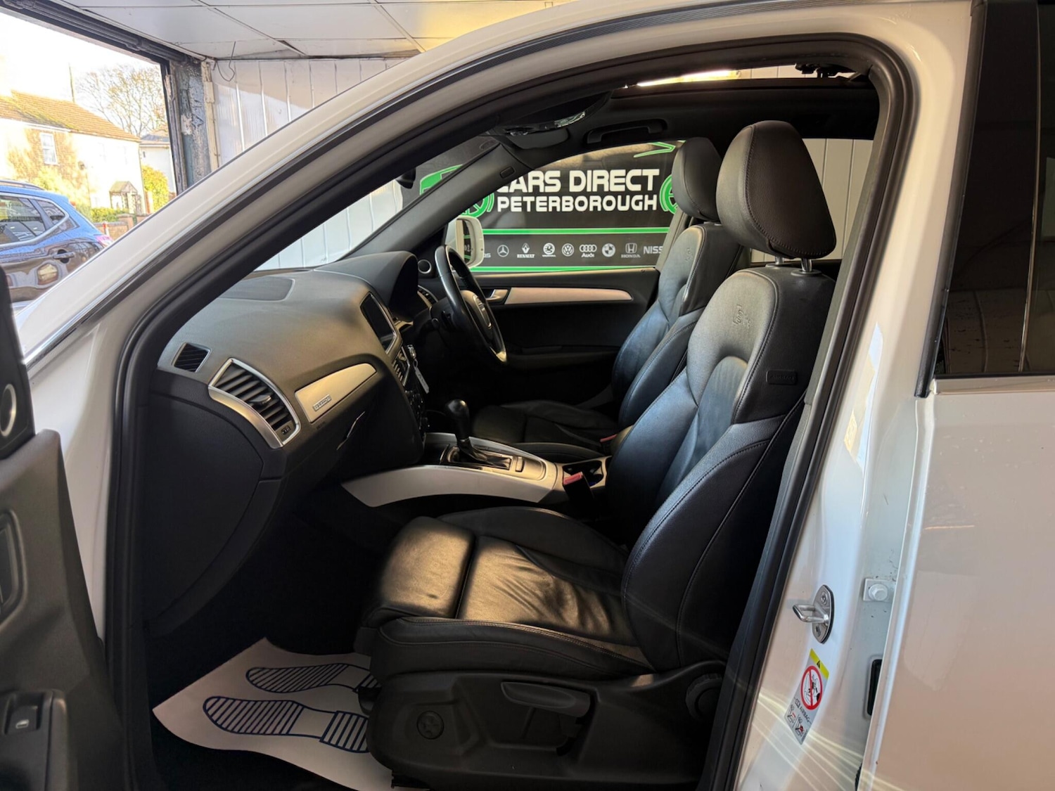 Used Audi Q5 2010 for sale - 76849977: Photo 16