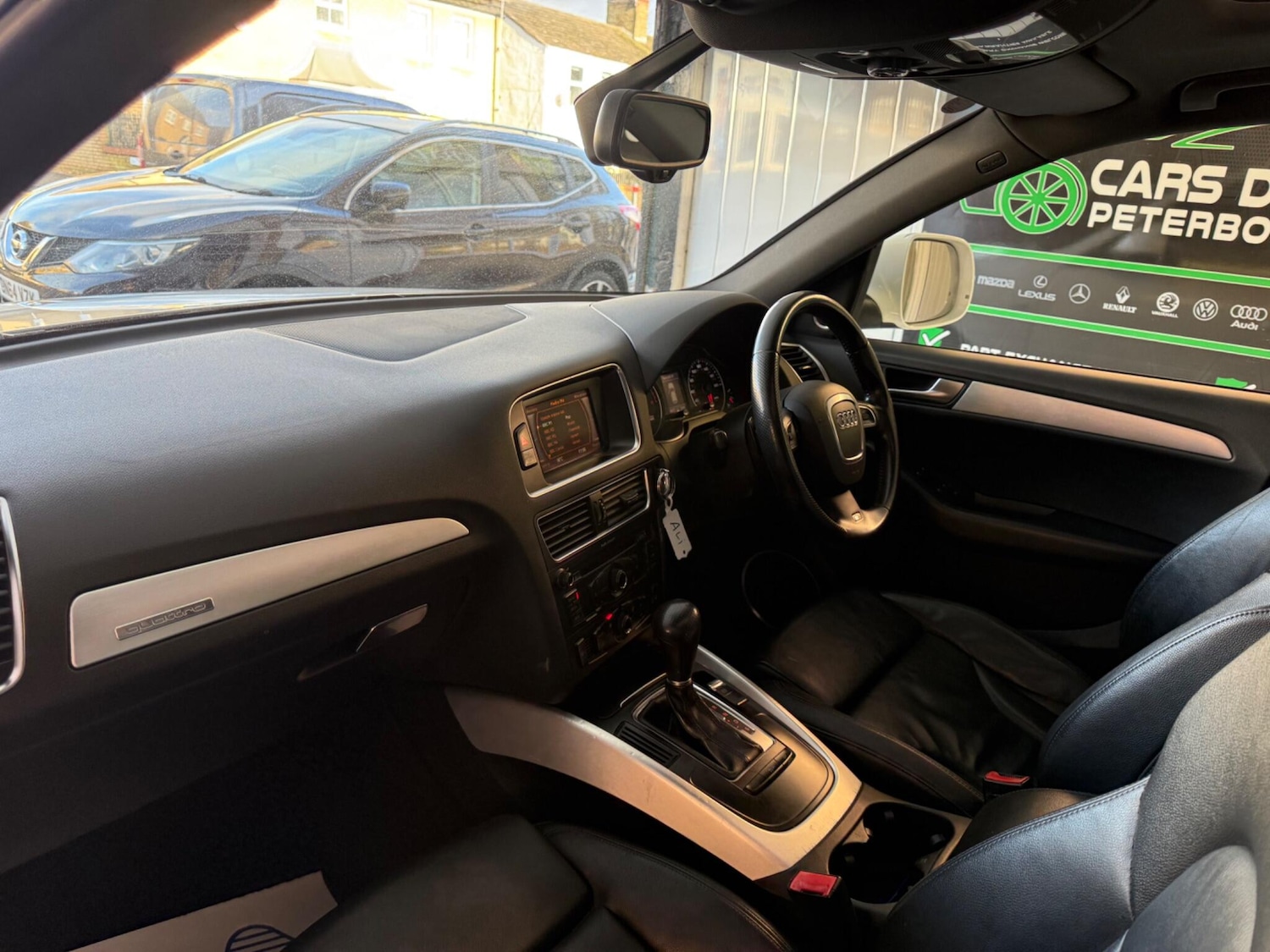 Used Audi Q5 2010 for sale - 76849977: Photo 18