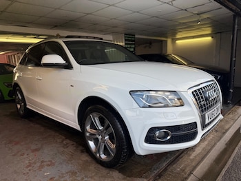 Used Audi Q5 2010 for sale - 76849977: Photo